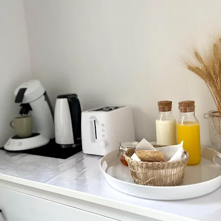 D'hotes Avec Piscine & Kitchenette *