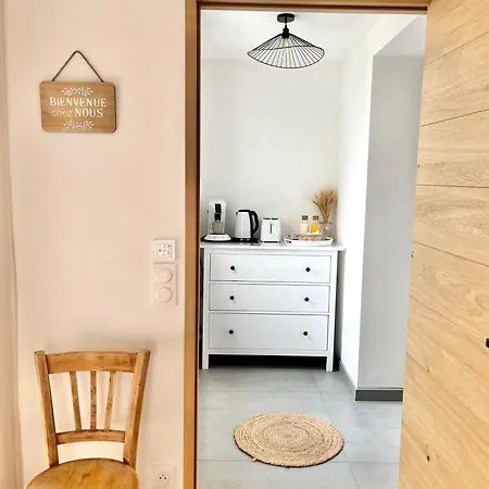 Bed & Breakfast D'hotes Avec Piscine & Kitchenette
